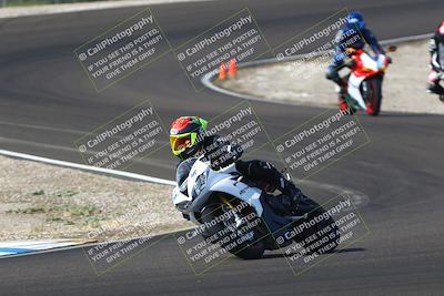 media/Sep-20-2025-TrackDaz (Sat) [[27f0cde673]]/B Group/1020am (Turn 3)/